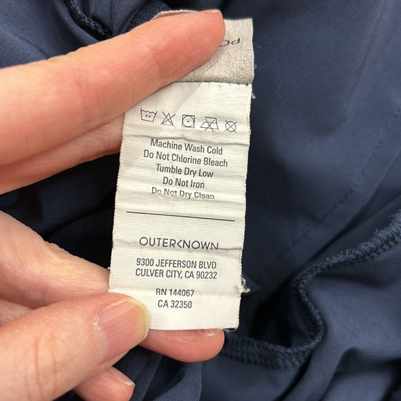 Outerknown Active Navy Blue Microfiber Jogger Small - Picture 12 of 12